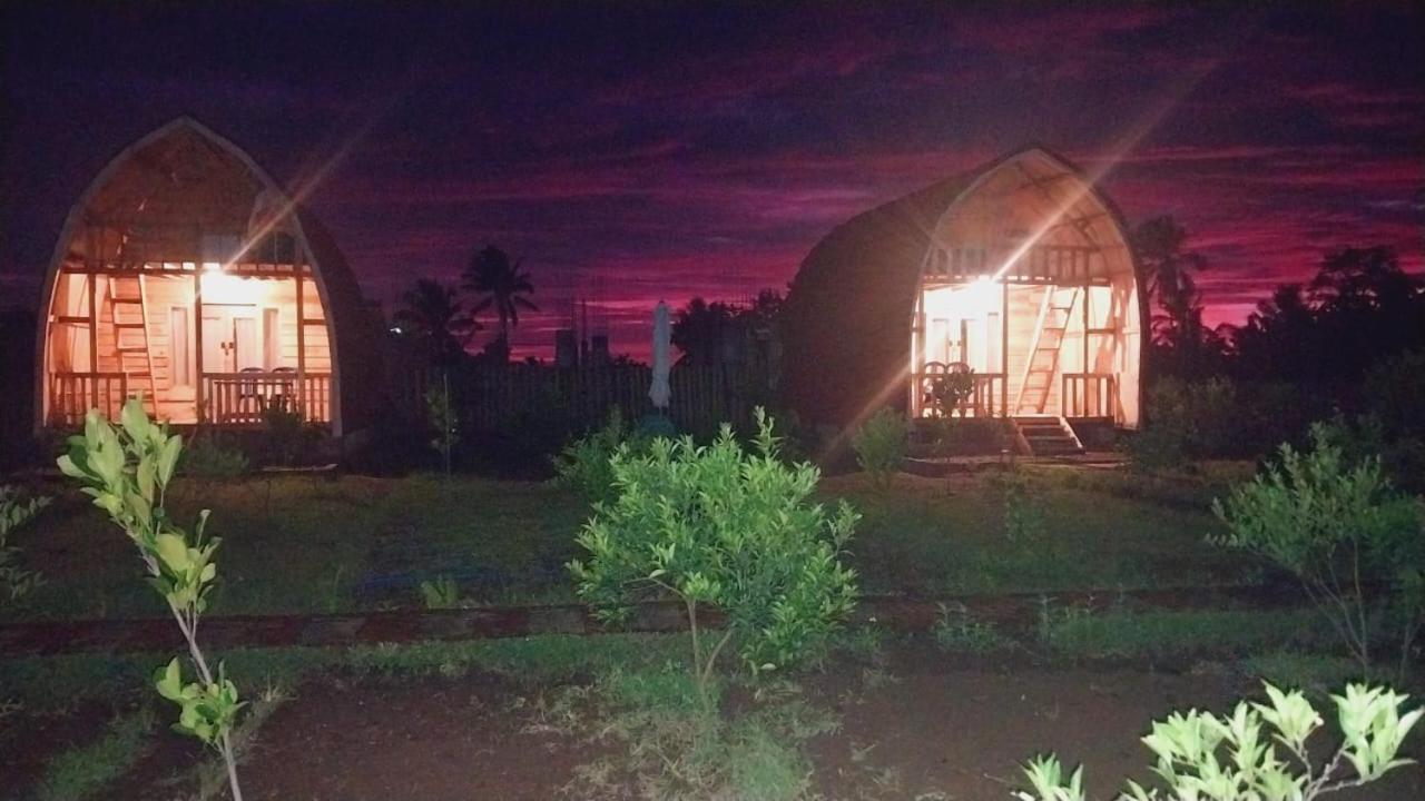 Raturinjani Homestay Selong Ngoại thất bức ảnh
