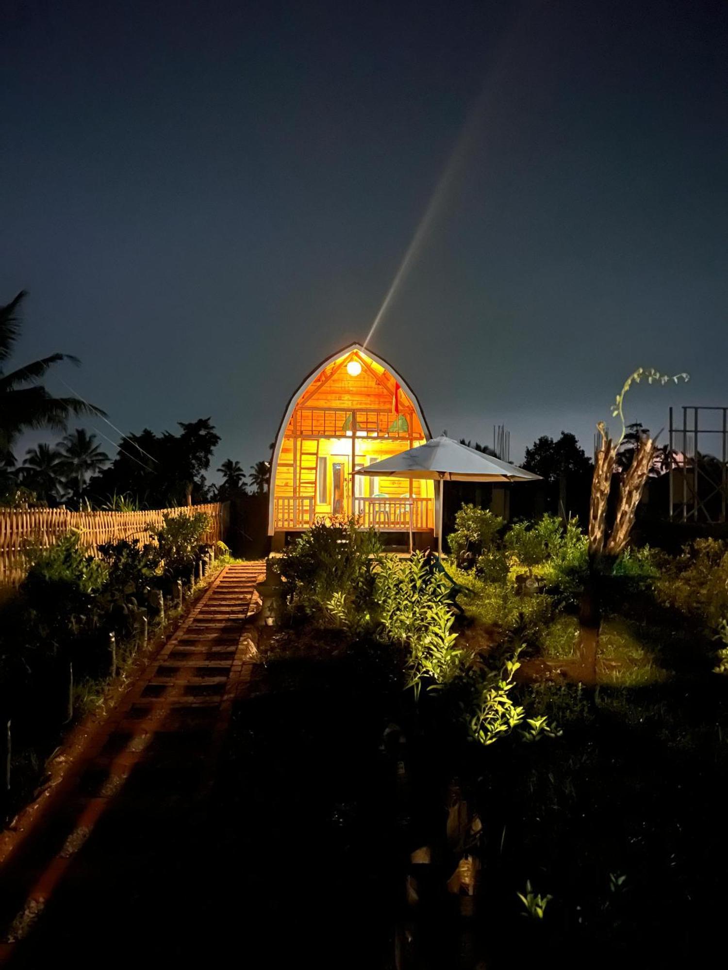 Raturinjani Homestay Selong Ngoại thất bức ảnh