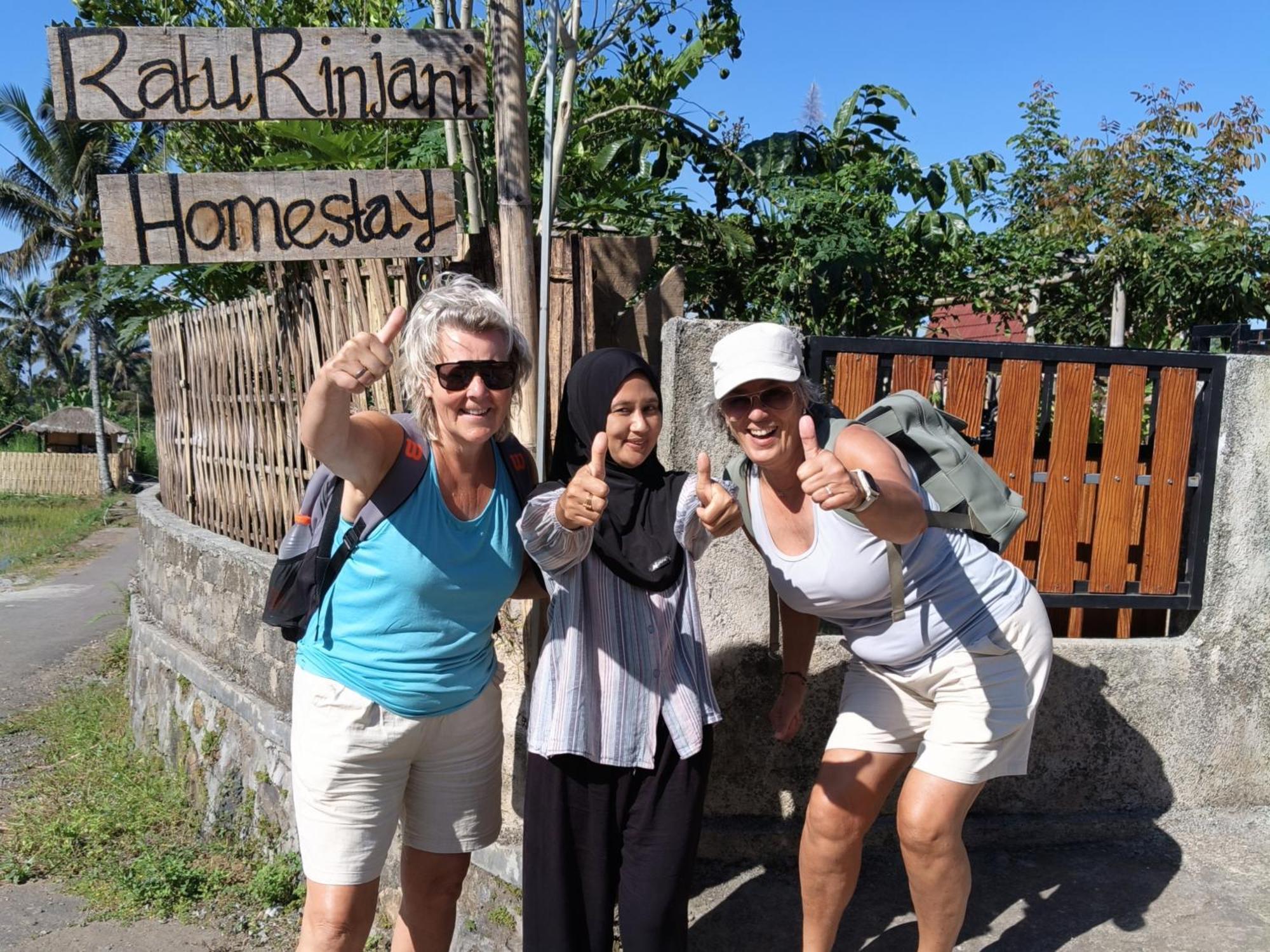 Raturinjani Homestay Selong Ngoại thất bức ảnh