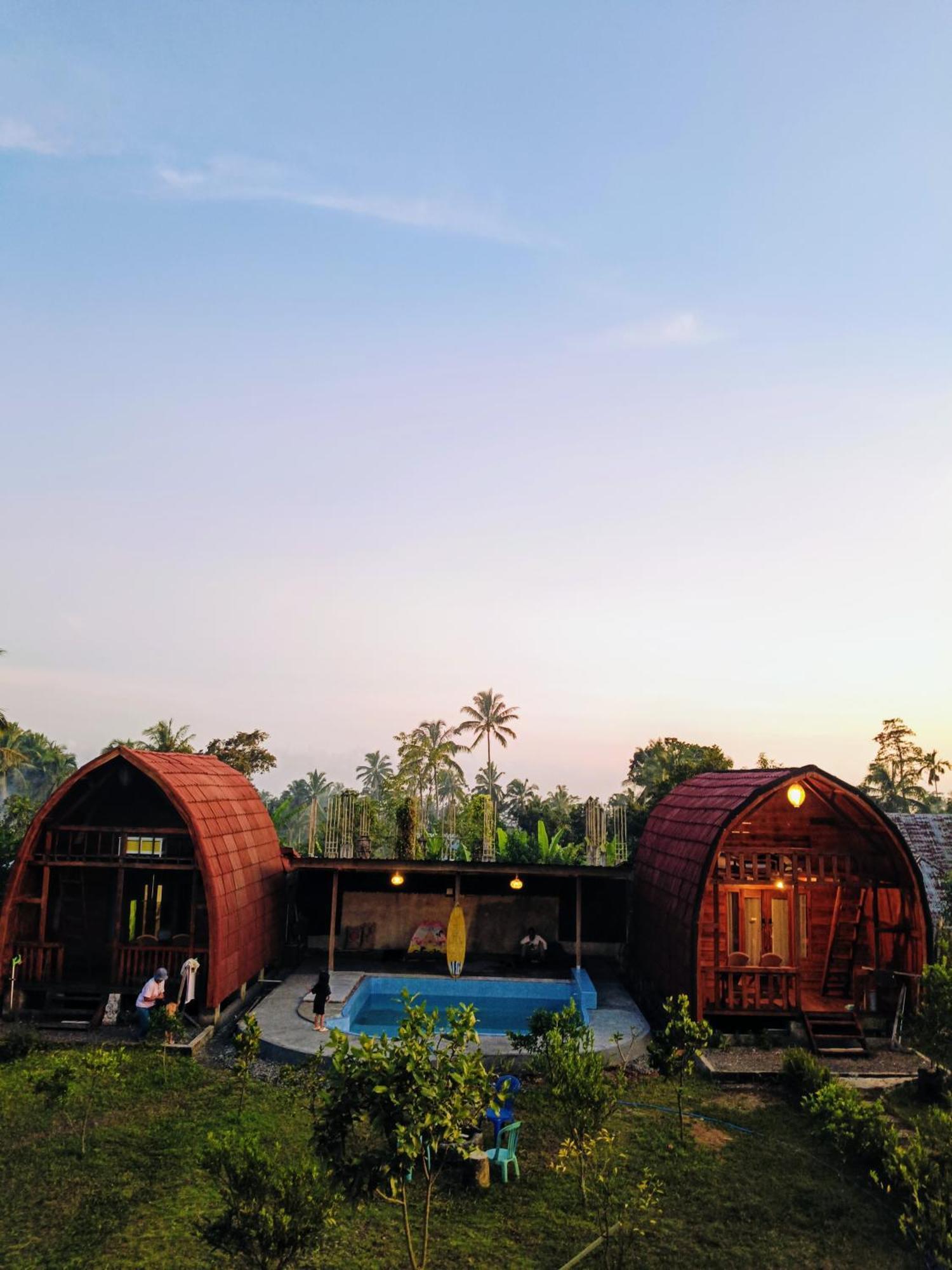 Raturinjani Homestay Selong Ngoại thất bức ảnh